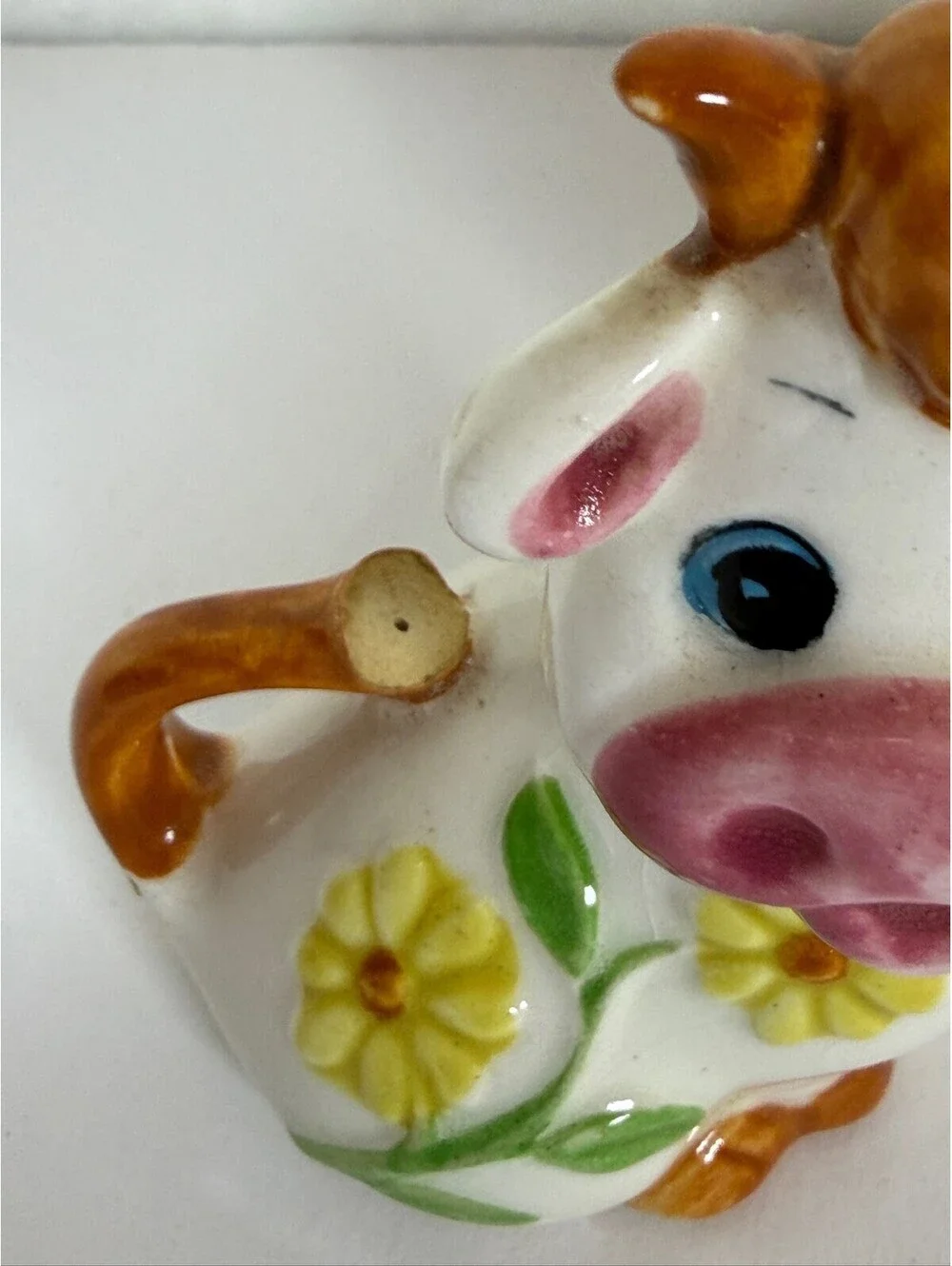 Vintage Norleans Japan Cow Salt & Pepper Shakers Set F-11